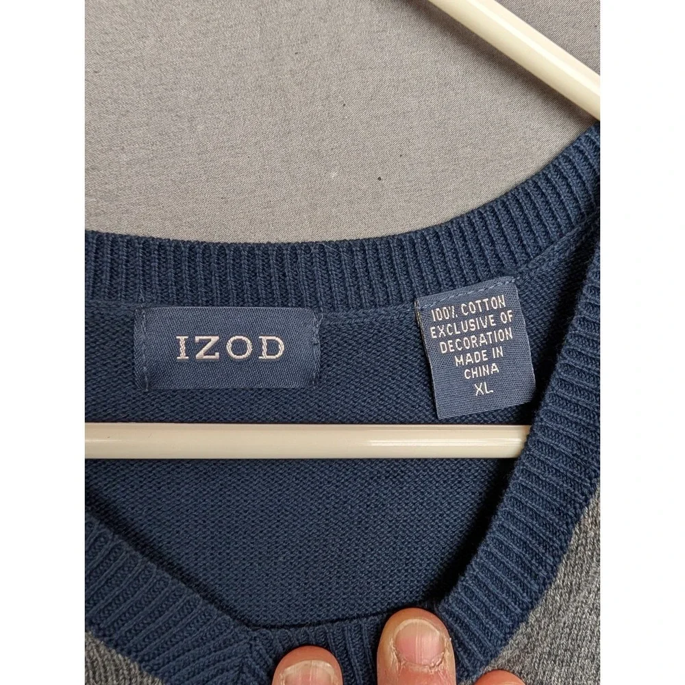 IZOD‎ Sweater Vest Men XL Blue Gray  Argyle Diamond Preppy  Knit VNeck